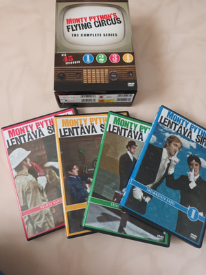 Monty Python: Lentävä sirkus (koko sarja) 7DVD