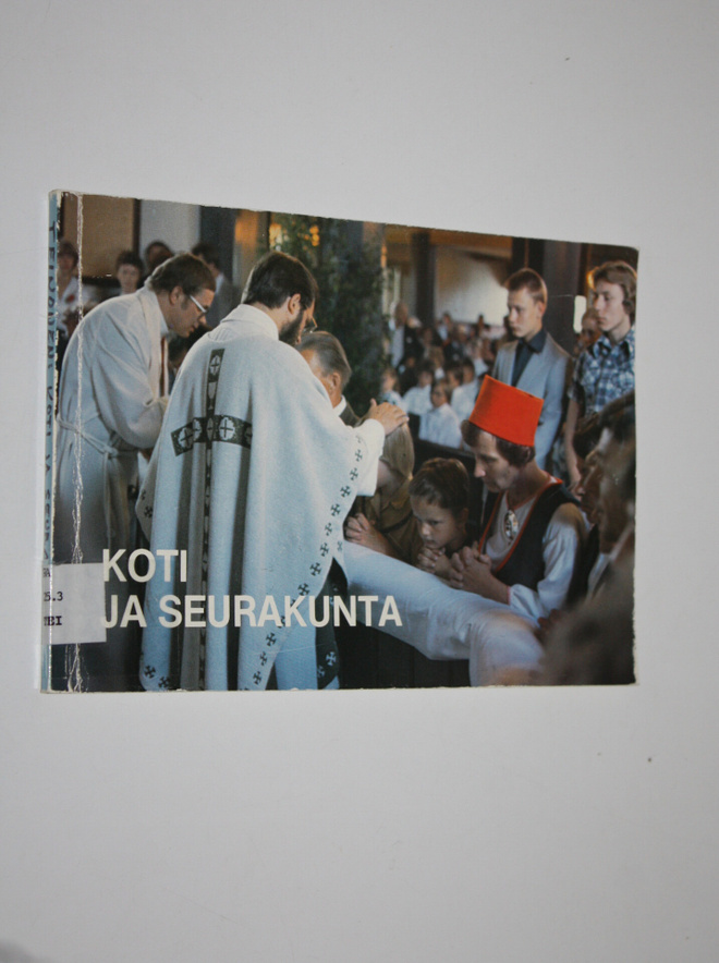 Riitta Teinonen : Koti ja seurakunta : lasten opastaminen...