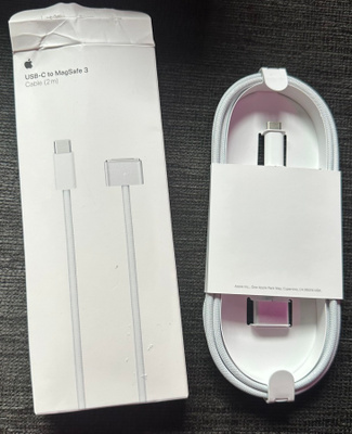 Apple USB-C to MagSafe 3 kaapeli 2m - UUSI