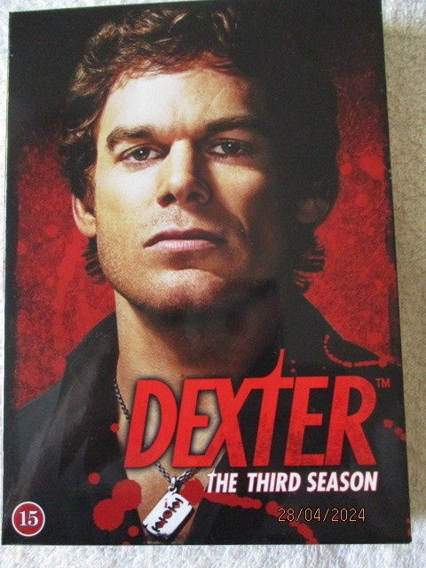 DEXTER - KOLMAS TUOTANTOKAUSI (4 x DVD)