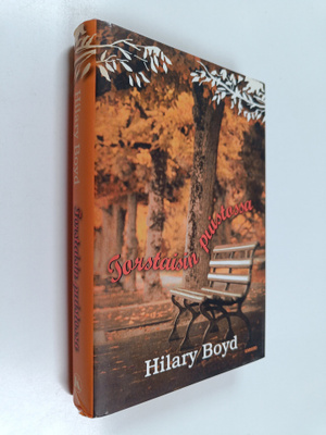 Hilary Boyd : Torstaisin puistossa