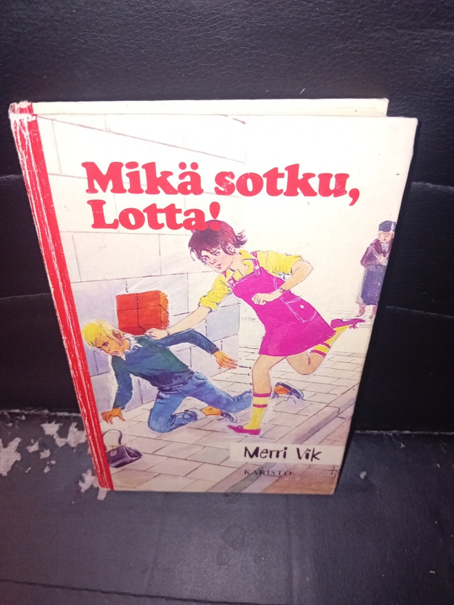 Merri Vik : Mikä sotku Lotta ( SIS POSTIKULU )