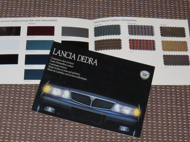 1990 Lancia Dedra värikartta esiite - KUIN UUSI
