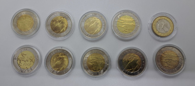 10 kpl 5 EUR juhlarahoja