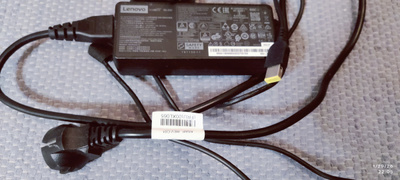 Lenovo kannettavan virtalähde 90W 20V