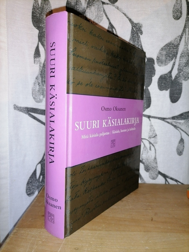 Suuri käsialakirja - Osmo Oksanen - Otava 2001