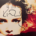 Kim Wilde – Close vinyyli nimikirjoituksella - pikkukuva 2