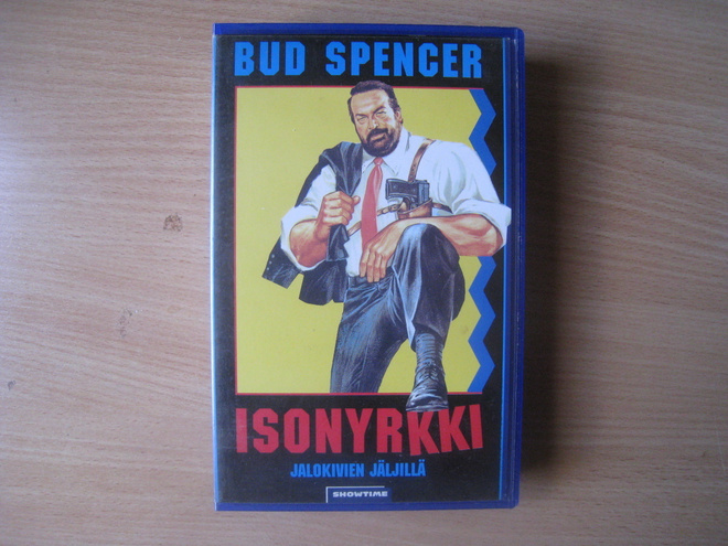 ISONYRKKI JALOKIVIEN JÄLJILLÄ (bud spencer) VHS/FIX