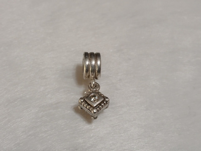 Hopea Pandora hela Retired Pandora Charm with CZ in Sterling
