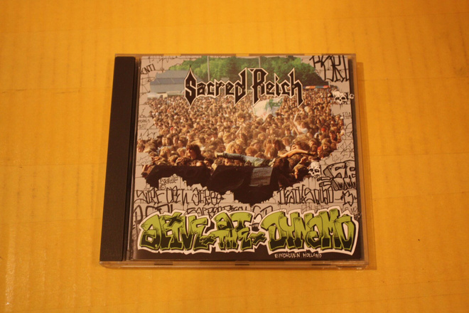 Sacred Reich: Alive at dynamo MCD 1st press 1989