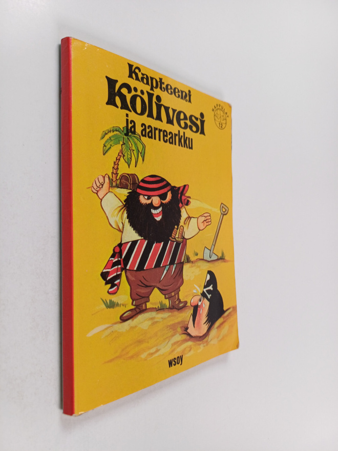 Kapteeni Kölivesi ja aarrearkku