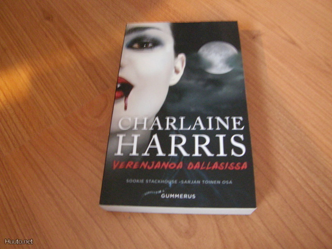 Charlaine Harris Verenjanoa Dallasissa