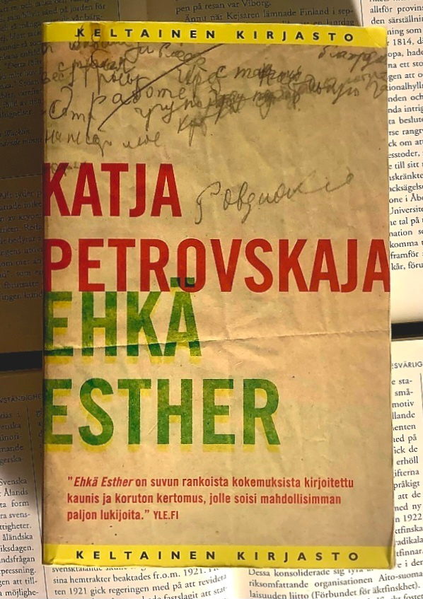 Katja Petrovskaja - Ehkä Esther (nid.)