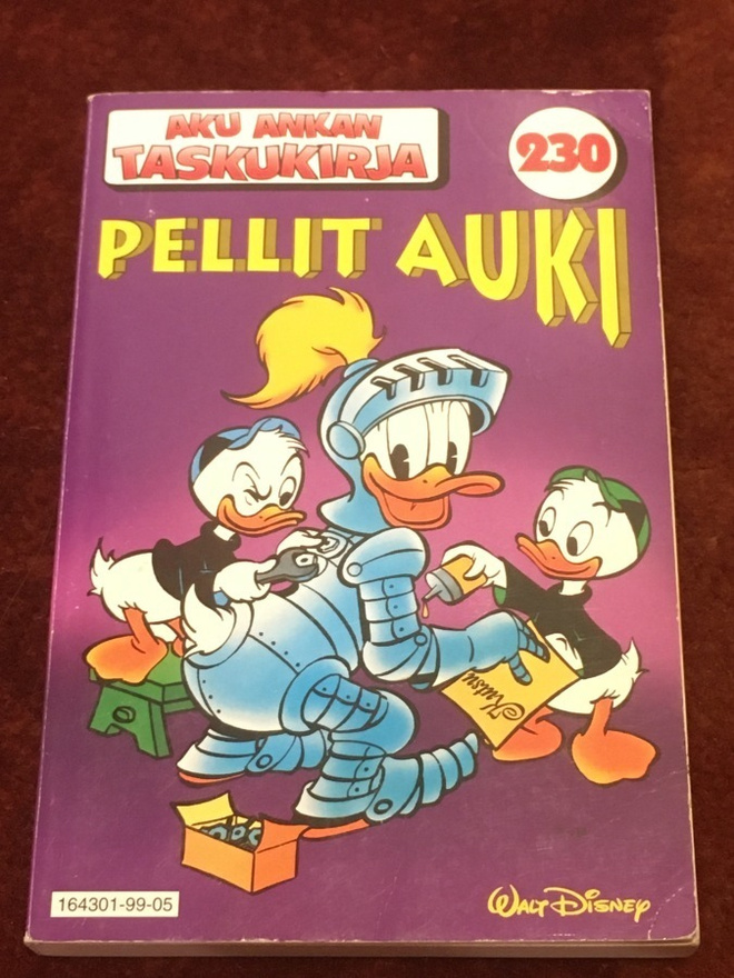 AKU ANKAN TASKUKIRJA - 230 - PELLIT AUKI