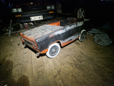 Polkuauto mosse latolöytö