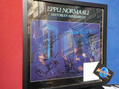 EPPU NORMAALI - HISTORIAN SUURMIEHIÄ LP KUUDELLA NIMMARILLA