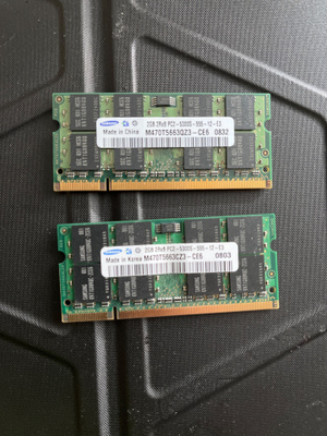 Läppärimuistit, DDR2, 2GB , PC2-5300s-555