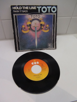 TOTO 7´HOLD THE LINE, TAKIN ´IT   BACK