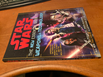 STAR WARS THE NEW ESSENTIAL GUIDE TO WEAPONS AND TECHNO HYVÄ