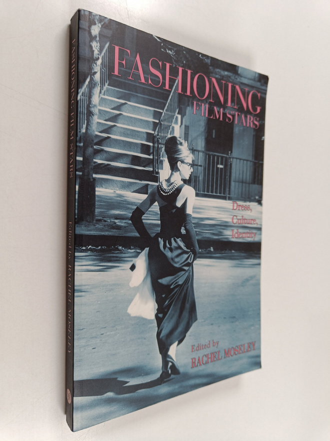 Fashioning film stars : Dress, culture, identity