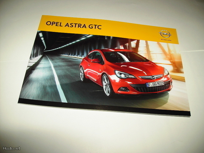 Myyntiesite - Opel Astra GTC - 10/2011