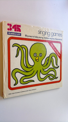 Elizabeth Wilson : Singing games : Rhymes to help young c...