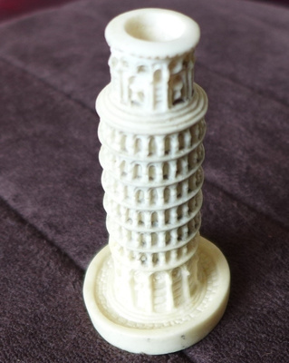 PISA Torni matkamuisto korkeus 9 cm kaunis vino torni