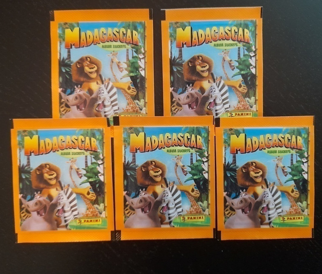 Avaamattomia tarrapusseja x5 - Madagascar, 2005 (panini)