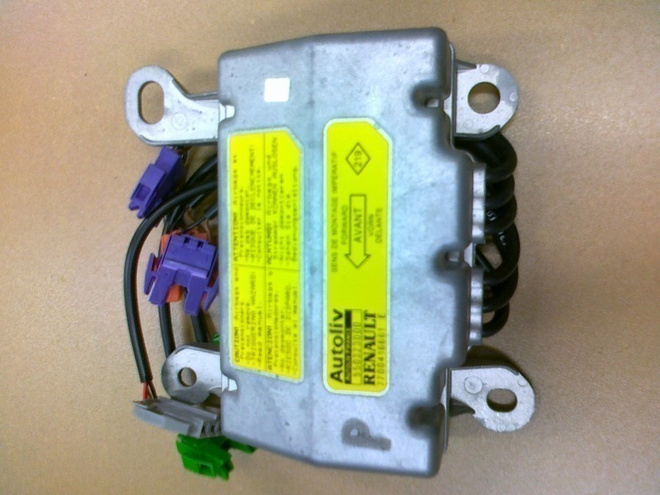 Airbag ohjain yksikkö,Renault Laguna I