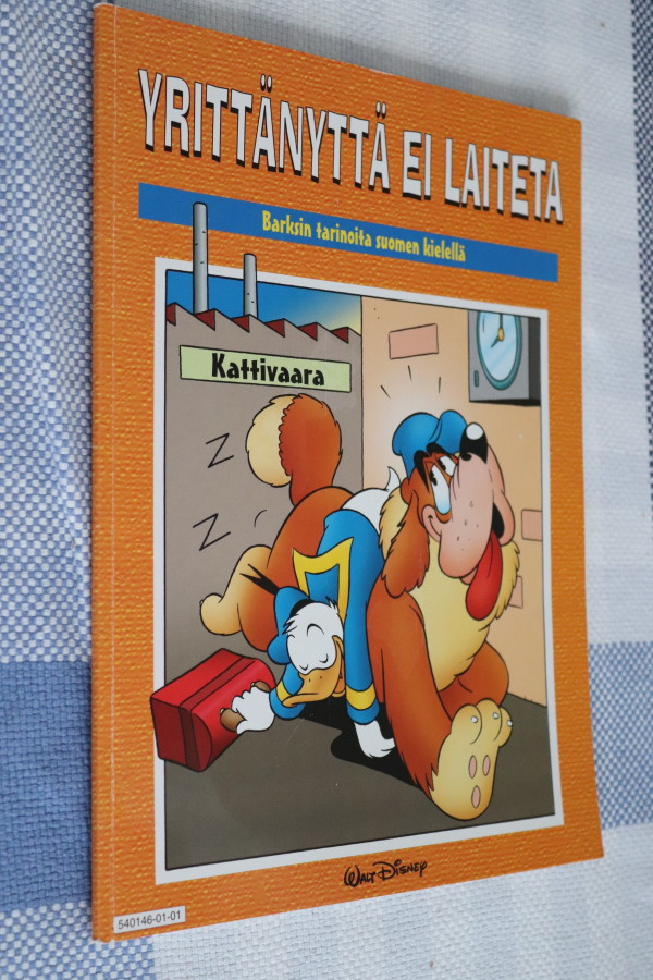 Carl Barks : Yrittänyttä ei laiteta ( Aku Ankka 1.p. 2001 )