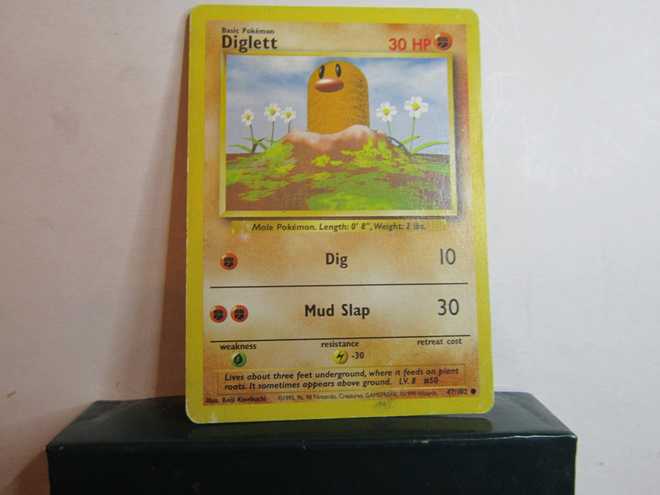 POKEMON DIGLETT 47/102  1999 Wizards