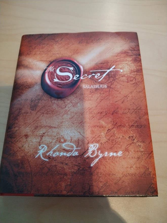 Rhonda Byrne: Salaisuus - kovakantinen kirja
