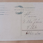 Pikkupariskunta autoilee onnittelemaan kukkakeossa, p. 1932 - pikkukuva 2