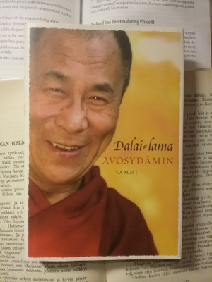 Dalai-lama - Avosydämin (sid.)