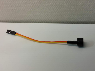 Kaiutin Gotek disketti emulaattoriin Amiga 500