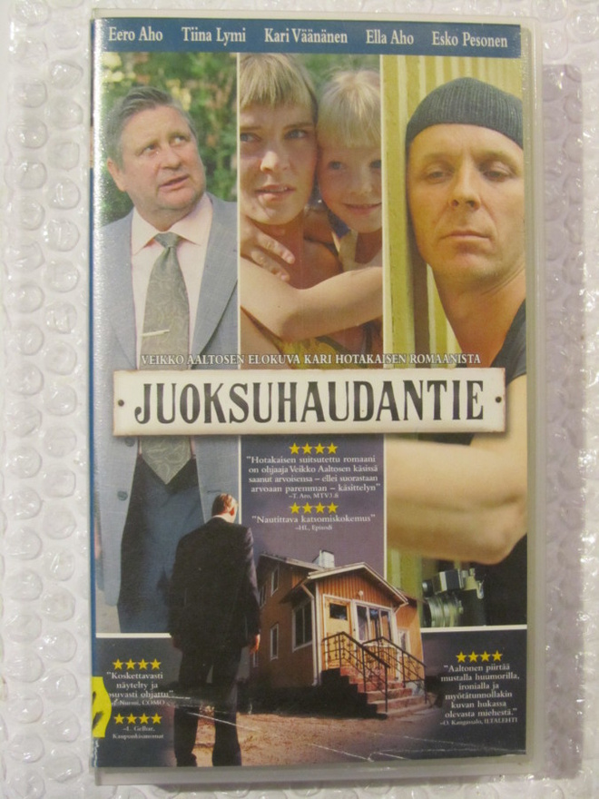 Juoksuhaudantie • VHS
