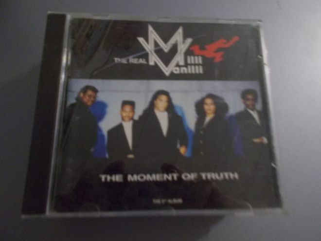 CD THE REAL MILLI VANILLI ** THE MOMENT OF TRUTH **