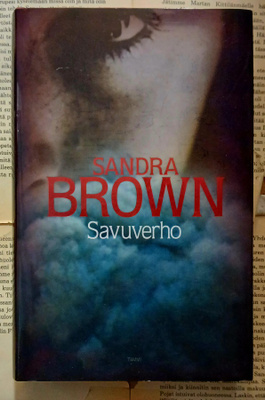 Sandra Brown - Savuverho (sid.)