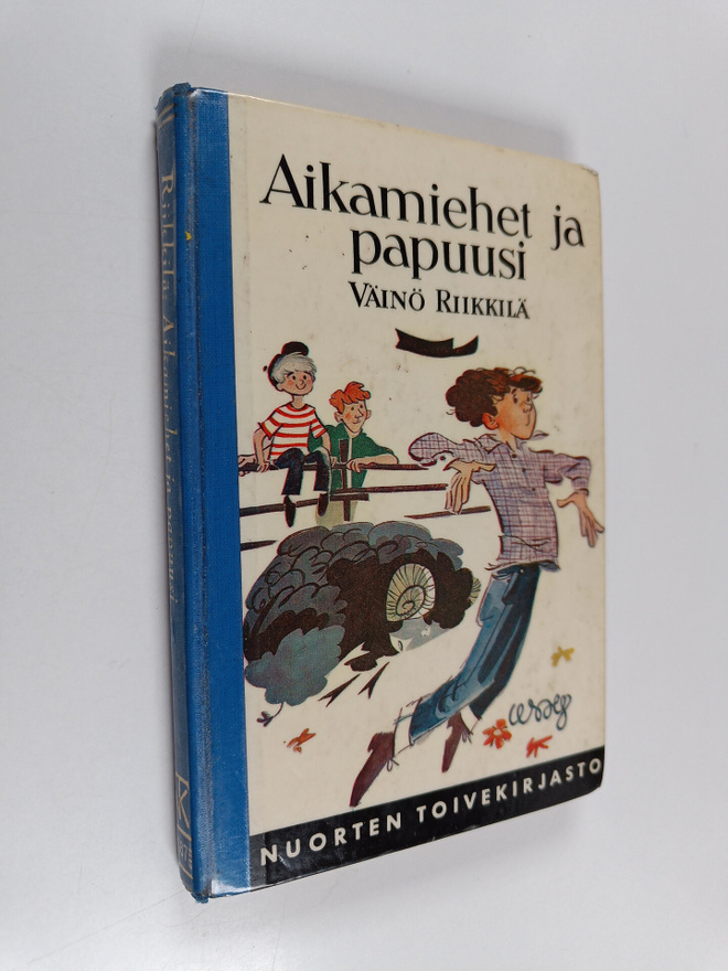 Väinö Riikkilä : Aikamiehet ja papuusi