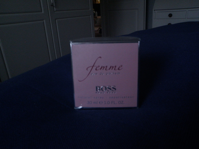 Hugo Boss Femme Eau de parfum 30 ml uusi