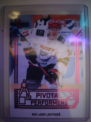 Blueline 26-27 Jori Lehterä Pivotal Performers Purple 51/60