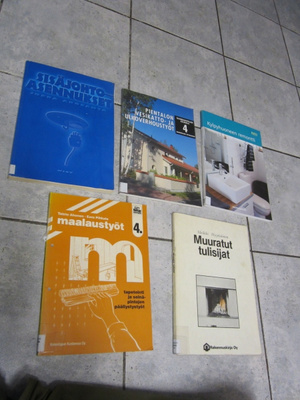5 RAKENNUSALAN KIRJAA