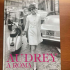 Audrey a Roma, Audrey Hepburn valokuvakirja - pikkukuva 1