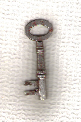 Avain , pituus 68 mm.