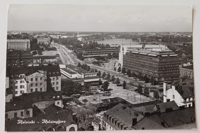 Helsinki, panoraama, Mannerheimintie keskellä, vkpk p. 1956