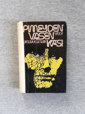 Ursula K. Le Guin: Pimeyden vasen käsi -kirja
