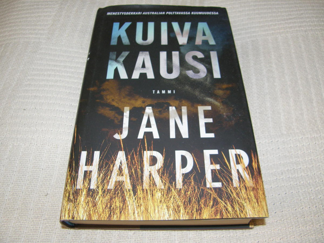 Jane Harper Kuiva kausi -sid