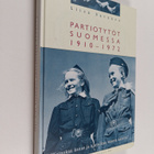 Liisa Savunen : Partiotytöt Suomessa 1910-1972 : "katsoka... - pikkukuva 1