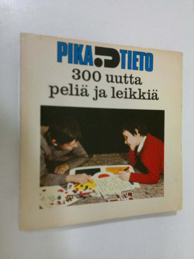 Kirsti (suom.) Jaantila : 300 uutta peliä ja leikkiä