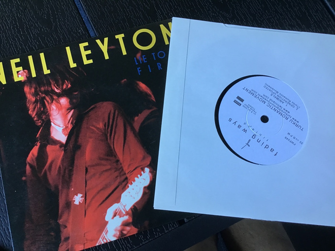 Turku Romantic Movement / Neil Leyton split 7” LP vinyyli